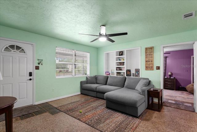 1636 NW 34TH PLACE, Gainesville, FL 32605