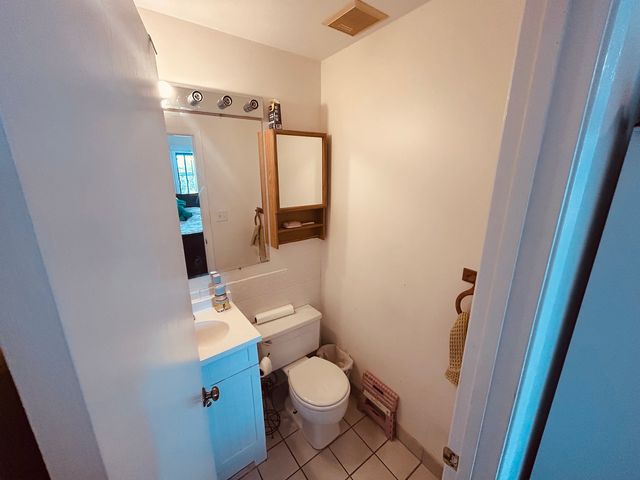 322 Klein Creek Court E, Carol Stream, IL 60188