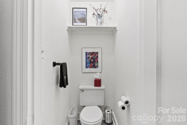 90 Pine Circle, Black Mountain, NC 28711