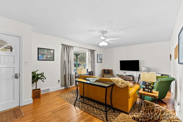 90 Pine Circle, Black Mountain, NC 28711