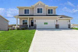 2426 E 50th Court, Des Moines, IA 50317