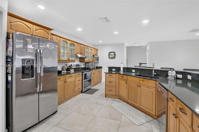 19322 NW 11th Street, Pembroke Pines, FL 33029