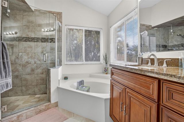 19322 NW 11th Street, Pembroke Pines, FL 33029