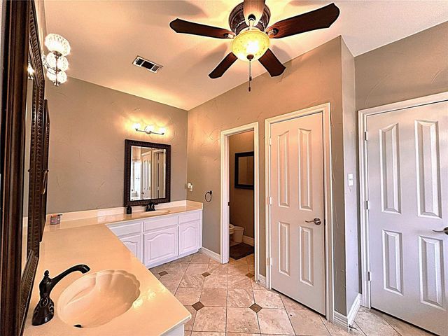 8428 Big Horn Way, Fort Worth, TX 76137