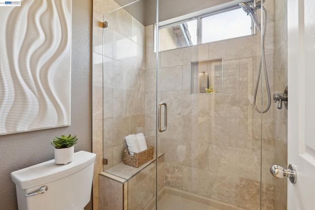 23158 Canyon Terrace Dr, Castro Valley, CA 94552