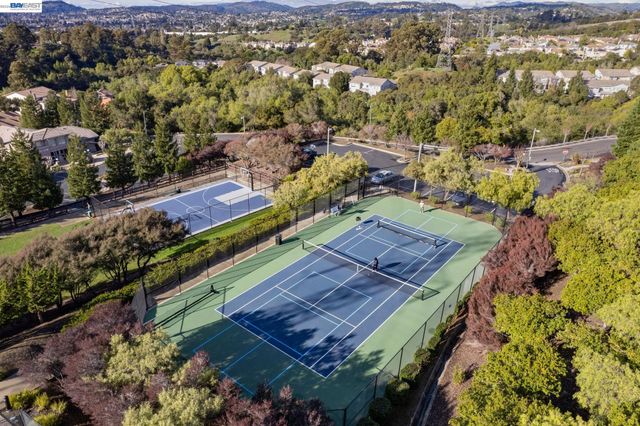 23158 Canyon Terrace Dr, Castro Valley, CA 94552