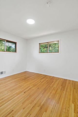 4724 Oregon Avenue N, New Hope, MN 55428