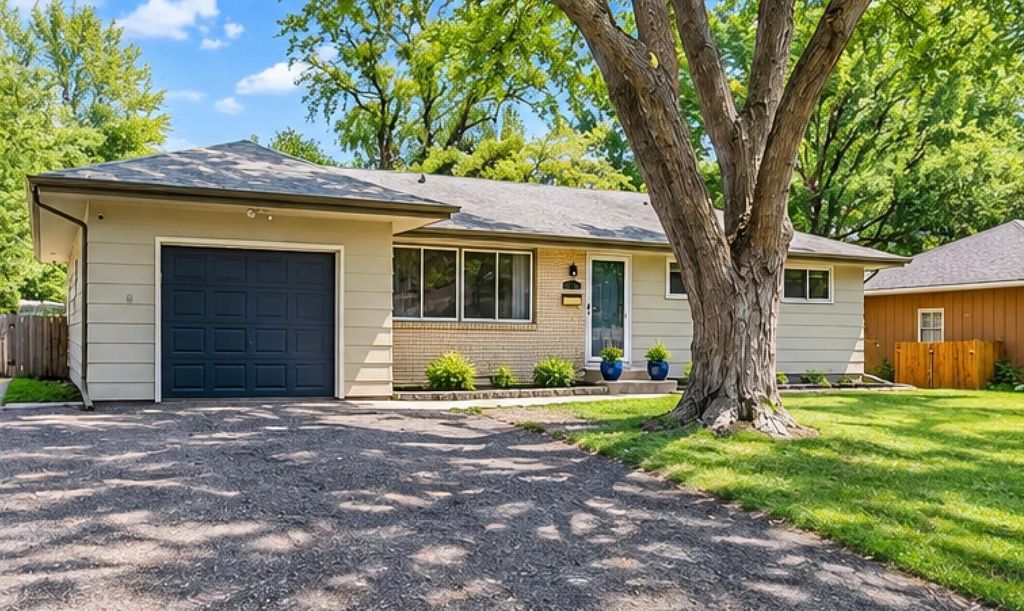 4724 Oregon Avenue N, New Hope, MN 55428 — photo 2