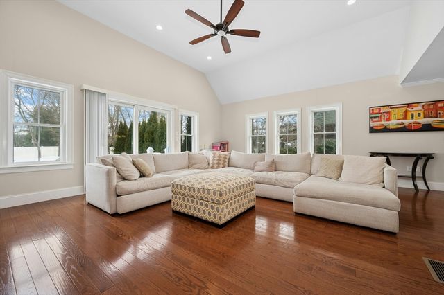 82 Pleasant Street 82, Medfield, MA 02052