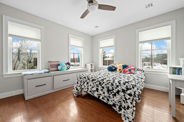 82 Pleasant Street 82, Medfield, MA 02052