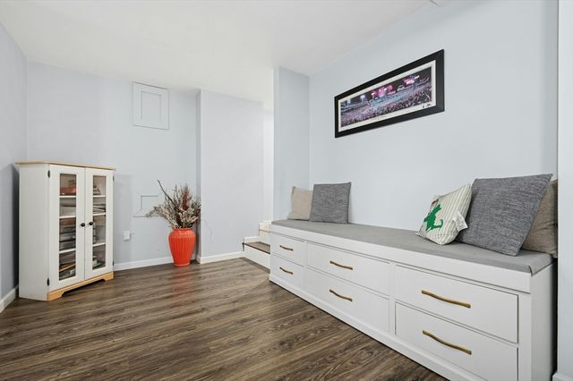 82 Pleasant Street 82, Medfield, MA 02052