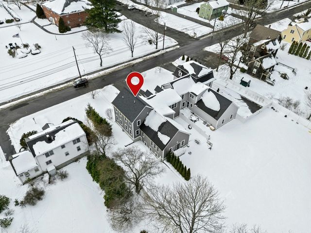 82 Pleasant Street 82, Medfield, MA 02052