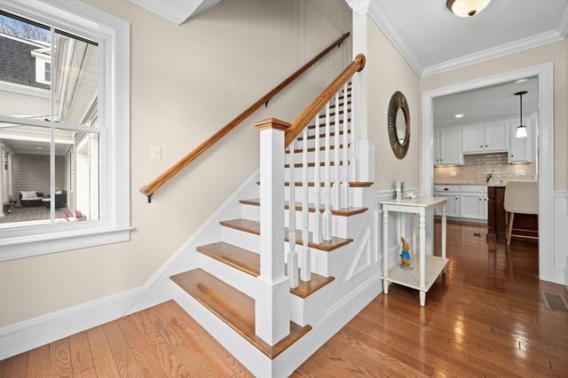 82 Pleasant Street 82, Medfield, MA 02052