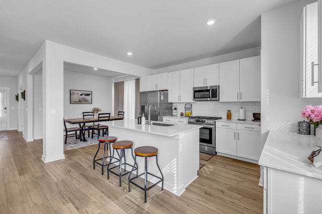 565 Lyness Dr, Smyrna, TN 37167