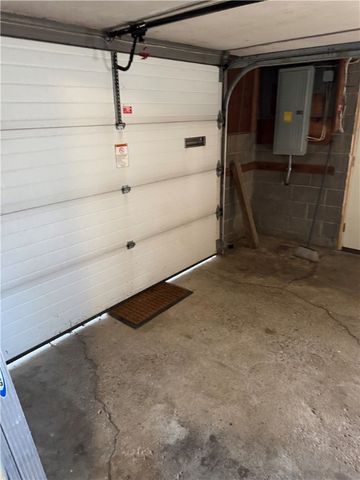 1230 Northwestern Dr, Monroeville, PA 15146