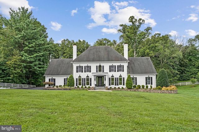 310 SPRINGVALE RD, Great Falls, VA 22066