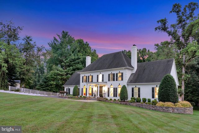 310 SPRINGVALE RD, Great Falls, VA 22066