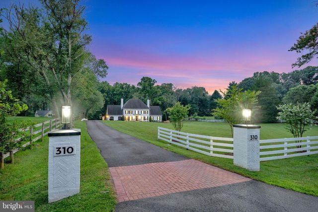 310 SPRINGVALE RD, Great Falls, VA 22066