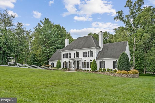 310 SPRINGVALE RD, Great Falls, VA 22066