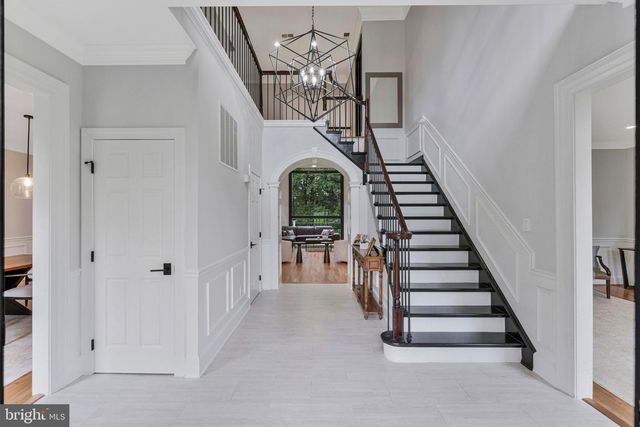 310 SPRINGVALE RD, Great Falls, VA 22066