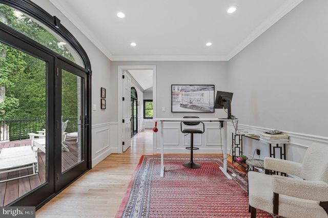 310 SPRINGVALE RD, Great Falls, VA 22066