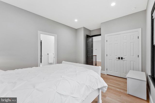 310 SPRINGVALE RD, Great Falls, VA 22066
