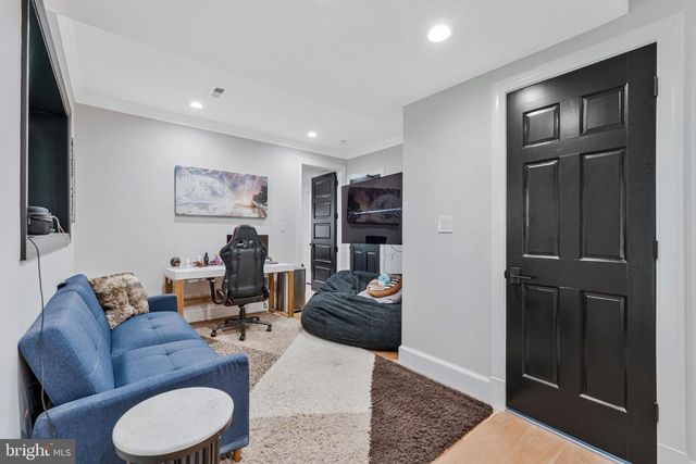 310 SPRINGVALE RD, Great Falls, VA 22066
