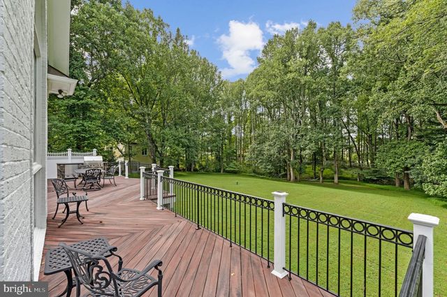 310 SPRINGVALE RD, Great Falls, VA 22066