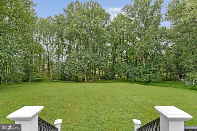 310 SPRINGVALE RD, Great Falls, VA 22066