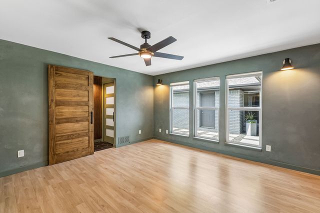 3116 Kingsbridge Drive, Plano, TX 75075