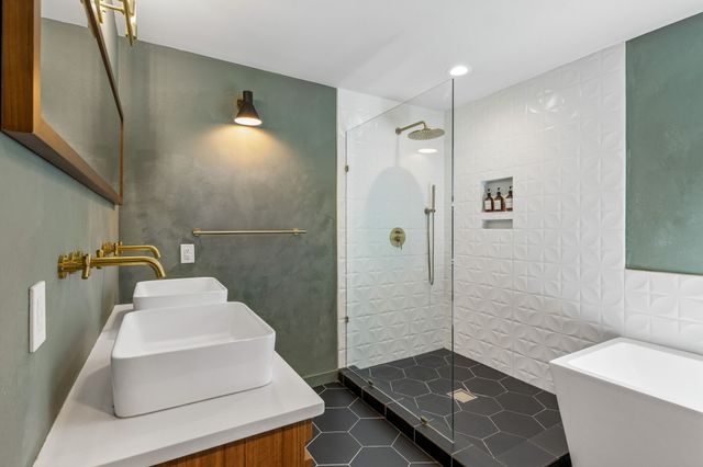 3116 Kingsbridge Drive, Plano, TX 75075