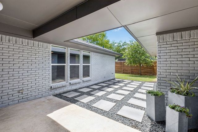 3116 Kingsbridge Drive, Plano, TX 75075