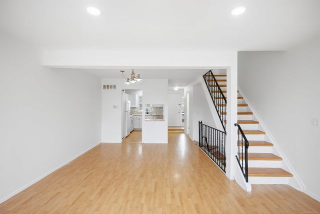 36320 Park Place Drive 146, Sterling Heights, MI 48310