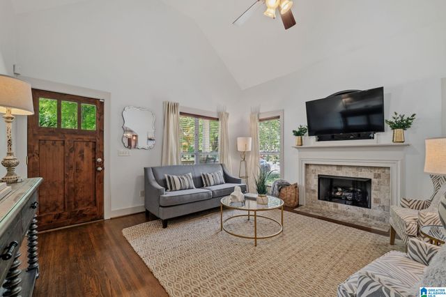 1211 DUNSTON AVENUE, Birmingham, AL 35213