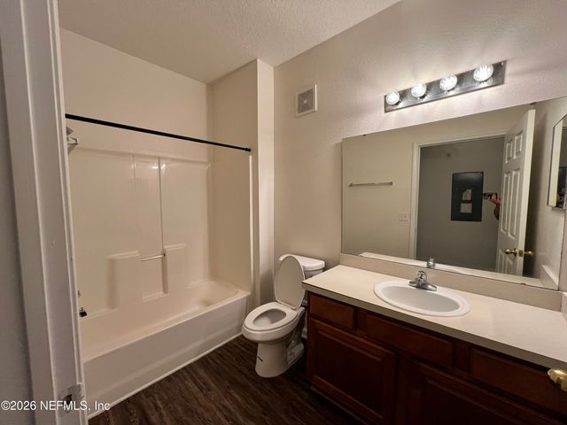 3620 KIRKPATRICK Circle 4, Jacksonville, FL 32210