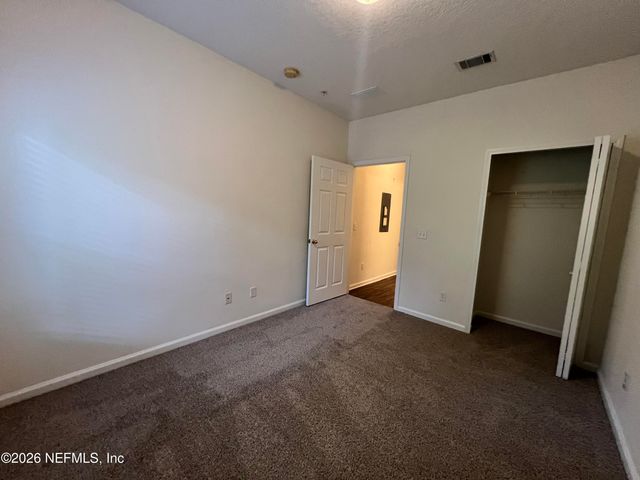 3620 KIRKPATRICK Circle 4, Jacksonville, FL 32210