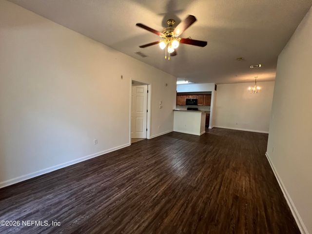 3620 KIRKPATRICK Circle 4, Jacksonville, FL 32210