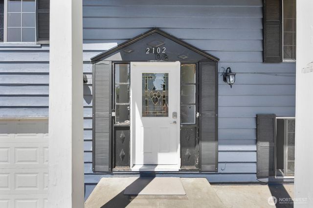 2102 SW 322nd Street, Federal Way, WA 98023