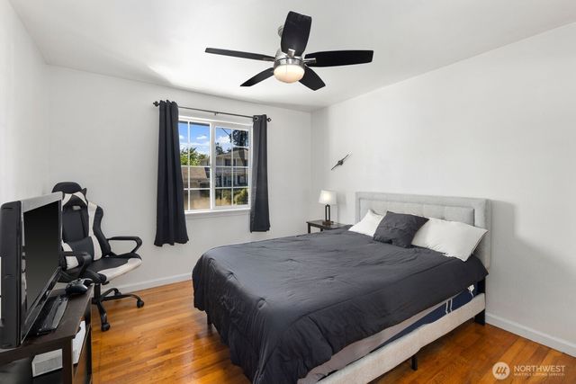 2102 SW 322nd Street, Federal Way, WA 98023