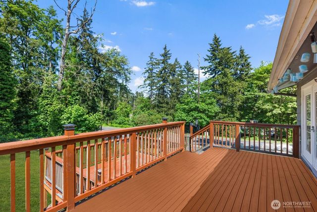2102 SW 322nd Street, Federal Way, WA 98023