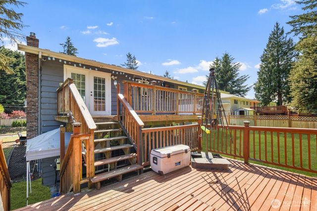 2102 SW 322nd Street, Federal Way, WA 98023