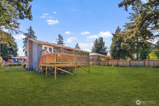2102 SW 322nd Street, Federal Way, WA 98023