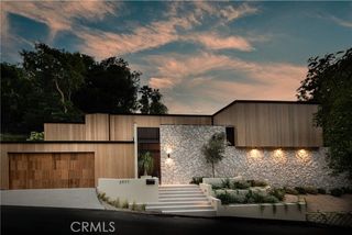 3977 Oeste Avenue, Studio City (los Angeles), CA 91604