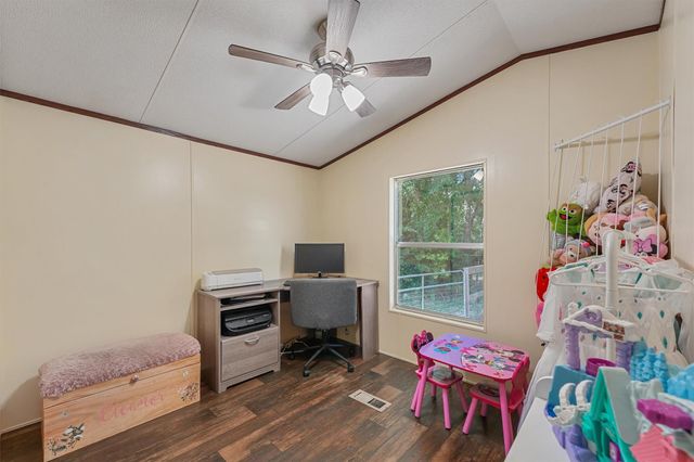 106 County Road 3755, Cleveland, TX 77328