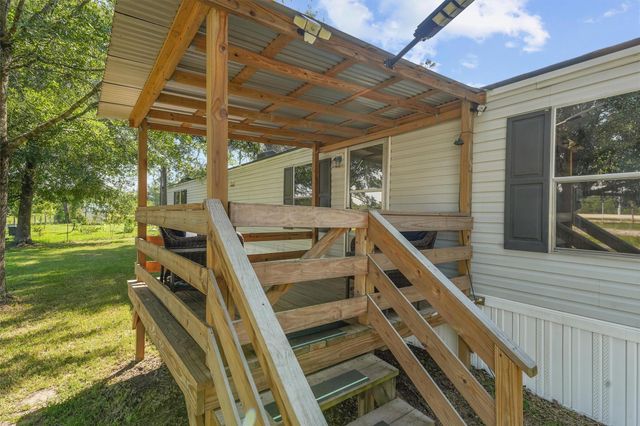 106 County Road 3755, Cleveland, TX 77328