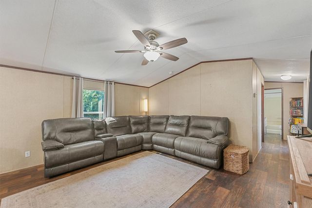 106 County Road 3755, Cleveland, TX 77328