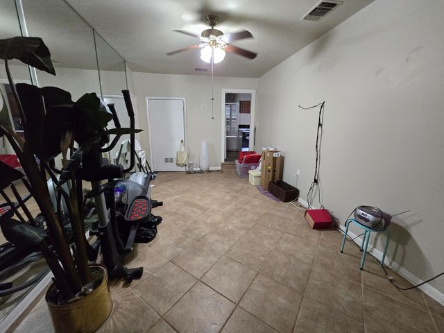 2516 W Beauregard Avenue, San Angelo, TX 76901