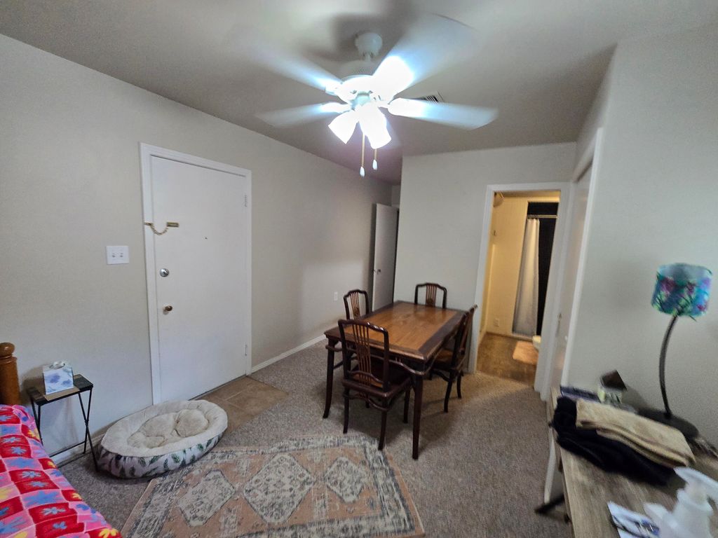 Image 6 of property listing at 2516 W Beauregard Avenue, San Angelo, TX 76901