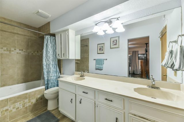 411 Sailfish Street 104, Freeport, TX 77541