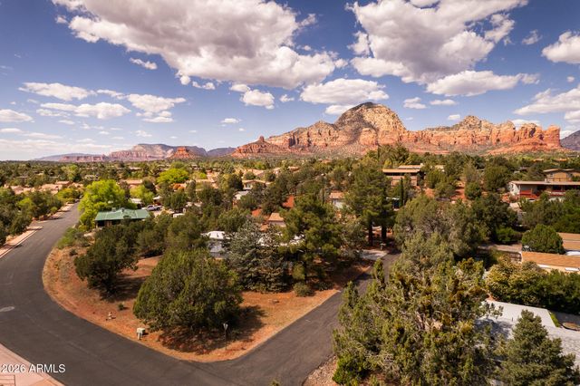 25 BUENA VISTA Lane, Sedona, AZ 86336